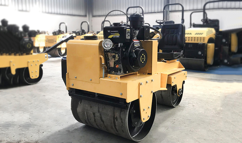 小(xiǎo)型壓路機轉向失靈解決方法